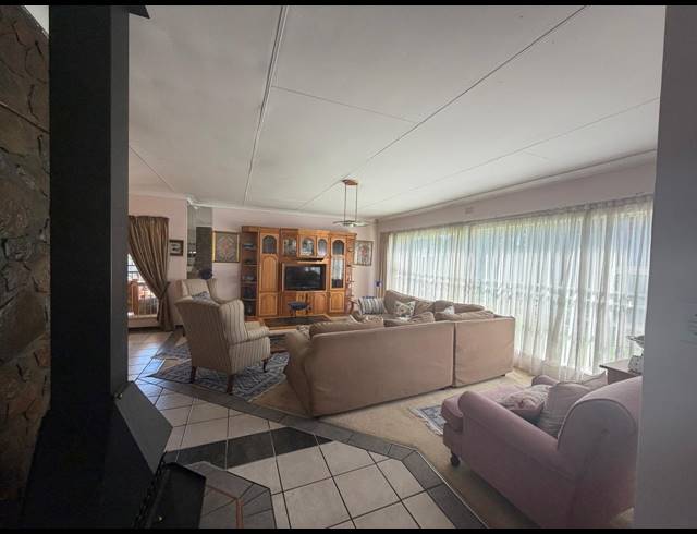 3 BEDROOM HOUSE FOR SALE IN DALPARK PROPER